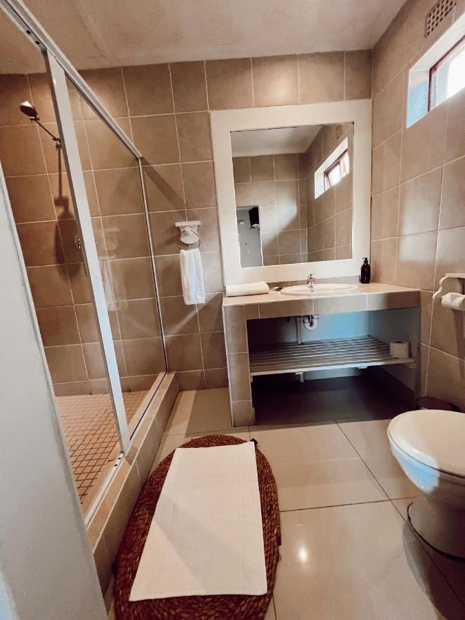 Coco Lodge Umtata Exterior photo