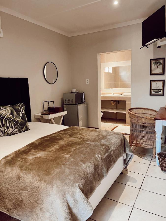 Coco Lodge Umtata Exterior photo